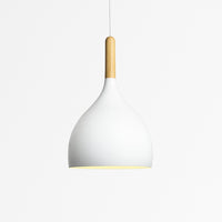 Suspension métal coloré et bâton en bois en blanc